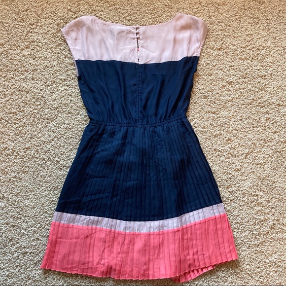 American Eagle Pleated Colorblock Open Back Dress - Picture 5 of 7
